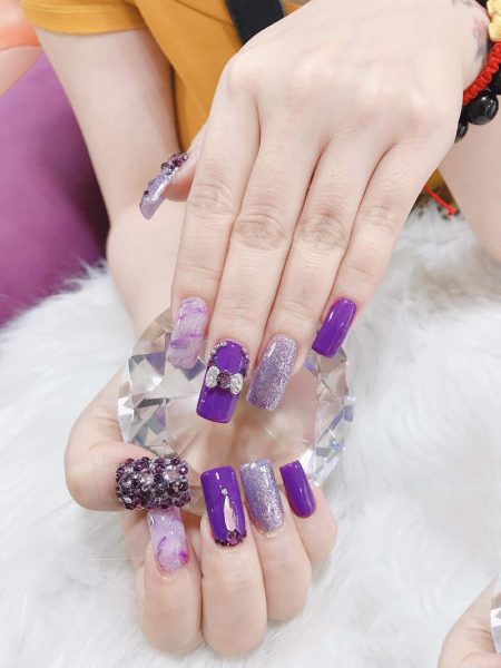 Mẫu sơn gel đẹp màu tím