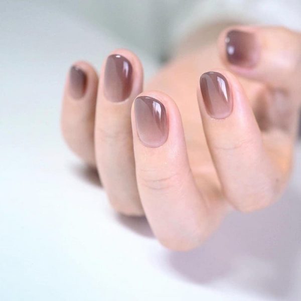 Mẫu sơn gel đẹp màu xám