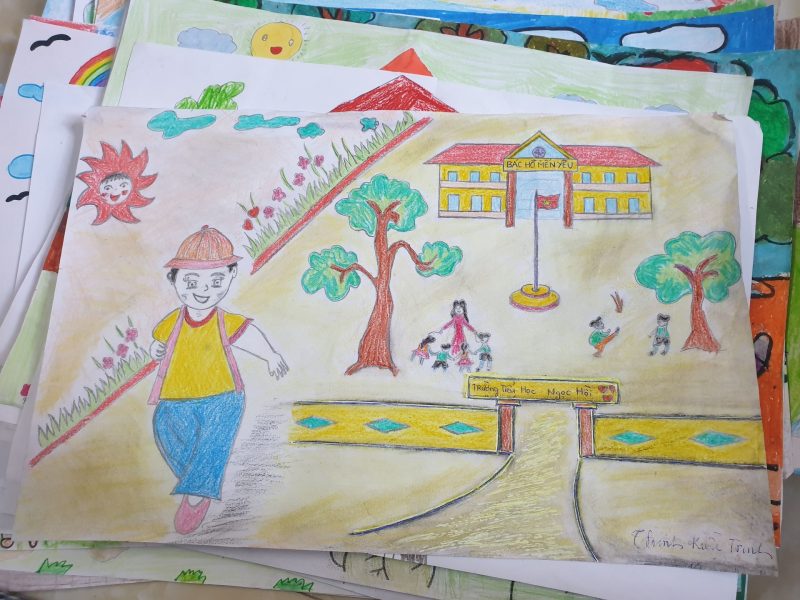 Vẽ tranh trường học hạnh phúc đẹp nhất cho học sinh tiểu học